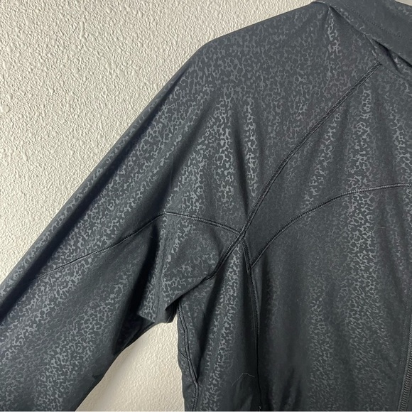 NWOT Athleta Racer Running Free Jacket Printed Black Cosmos Hooded Running Women - Picture 7 of 15